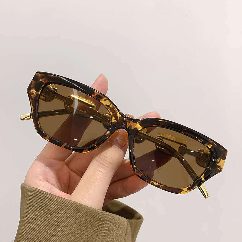 Classic Casual Sunglasses For  - Sunglass Retainer Cord reseña y precio
