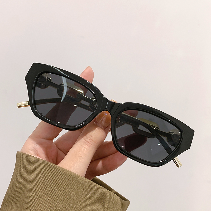 Classic Casual Sunglasses For  - Sunglass Retainer Cord reseña y precio